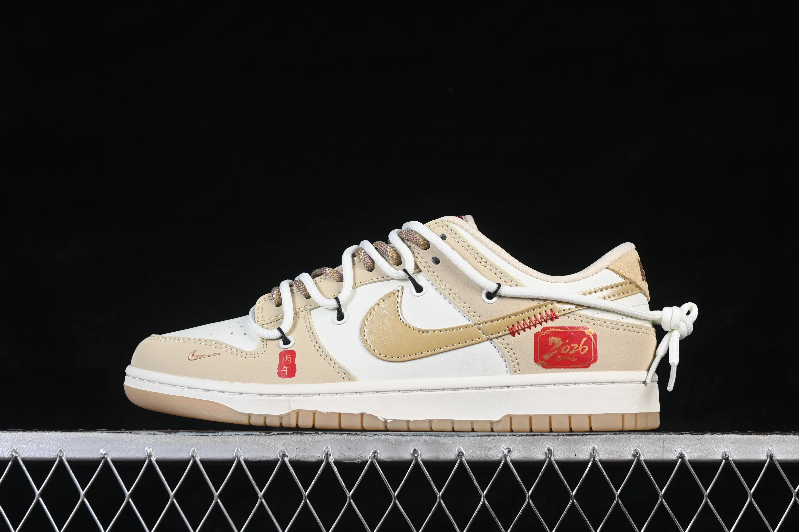 All categories Nk SB Dunk Series Nk SB Dunk Low High-end customized low-top sneakers Nike SB Dunk Low Limited edition for the Year of the Horse High-end customized low-top casual sneakers YX5066-C91
